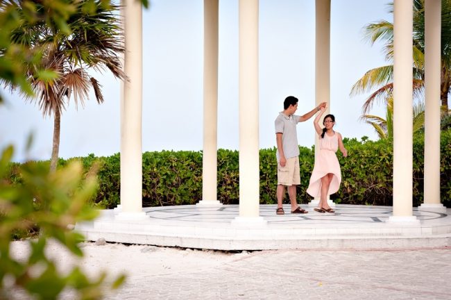 Honeymoon Session with Candy & Francis at the Royal Suites Yucatán by Palladium