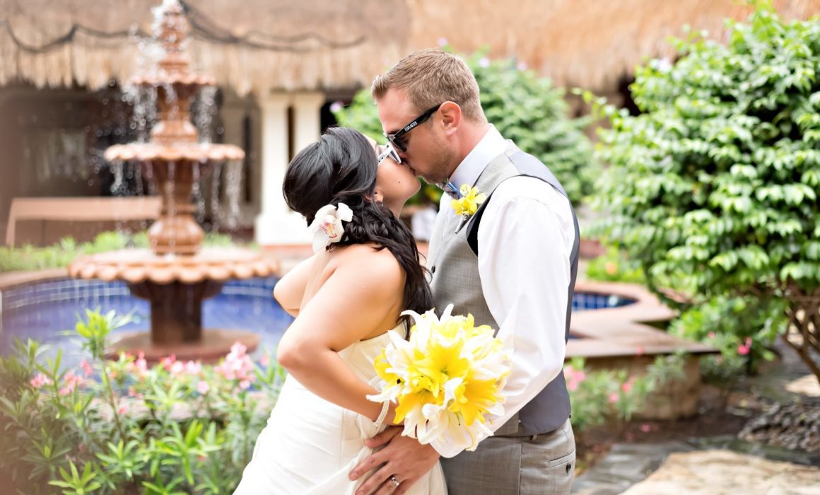 Susan & Mike’s Quirky Rainy Day Wedding at Now Sapphire Riviera Cancun