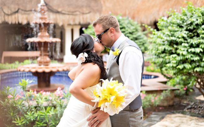 Susan & Mike’s Quirky Rainy Day Wedding at Now Sapphire Riviera Cancun