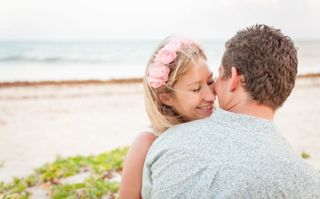 Tanya & Charles: This Aussie-Brit Couple Take it Easy in the Heart of Playa Del Carmen