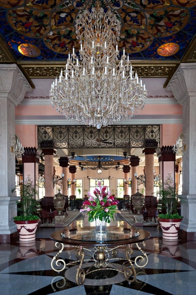 Wendy & Mark’s Intimate yet Entertaining Wedding at Riu Palace Riviera Maya