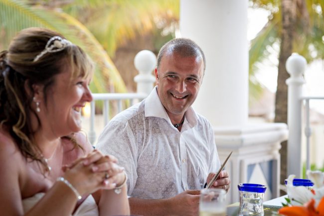 Wendy & Mark’s Intimate yet Entertaining Wedding at Riu Palace Riviera Maya