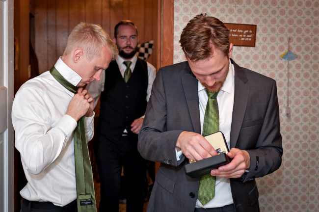 Jenna & Dennis’s rural wedding in the Northern prairies of Kinosota, Manitoba, Canada