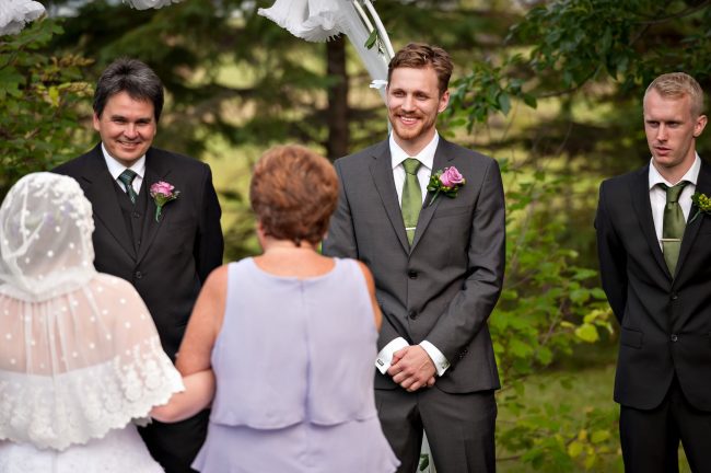 Jenna & Dennis’s rural wedding in the Northern prairies of Kinosota, Manitoba, Canada