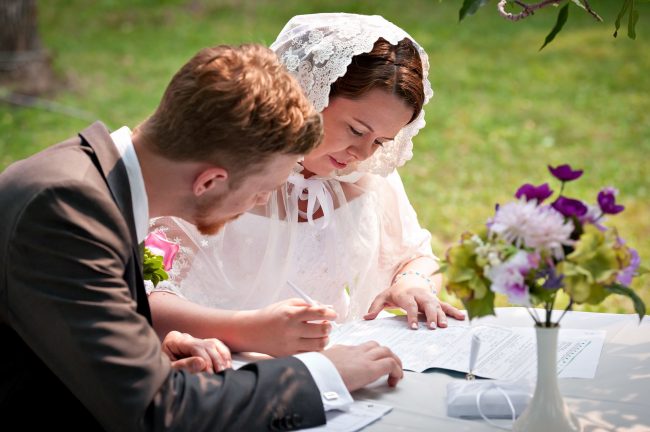 Jenna & Dennis’s rural wedding in the Northern prairies of Kinosota, Manitoba, Canada