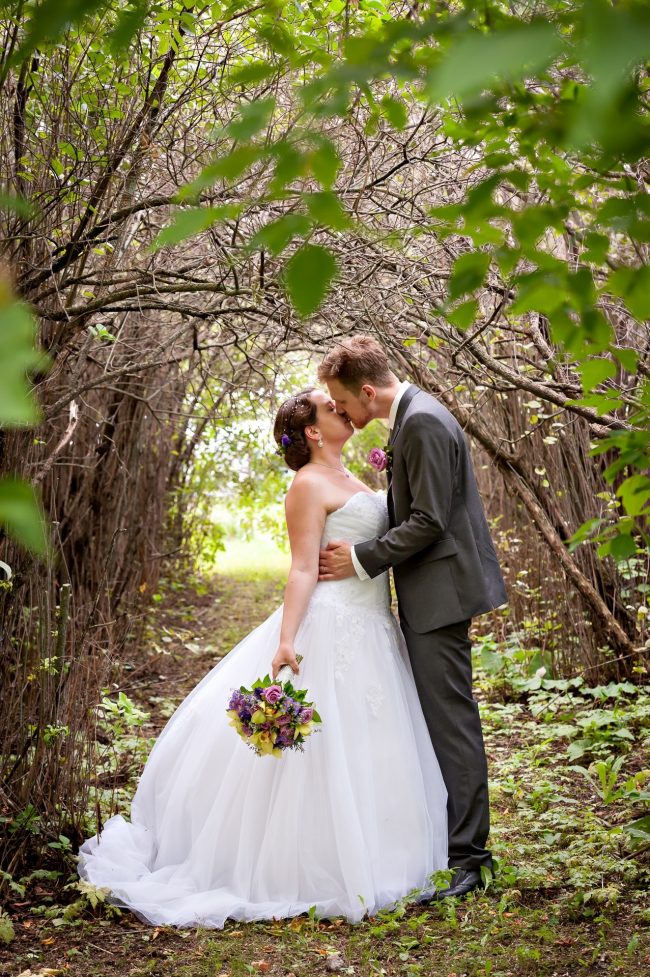 Jenna & Dennis’s rural wedding in the Northern prairies of Kinosota, Manitoba, Canada