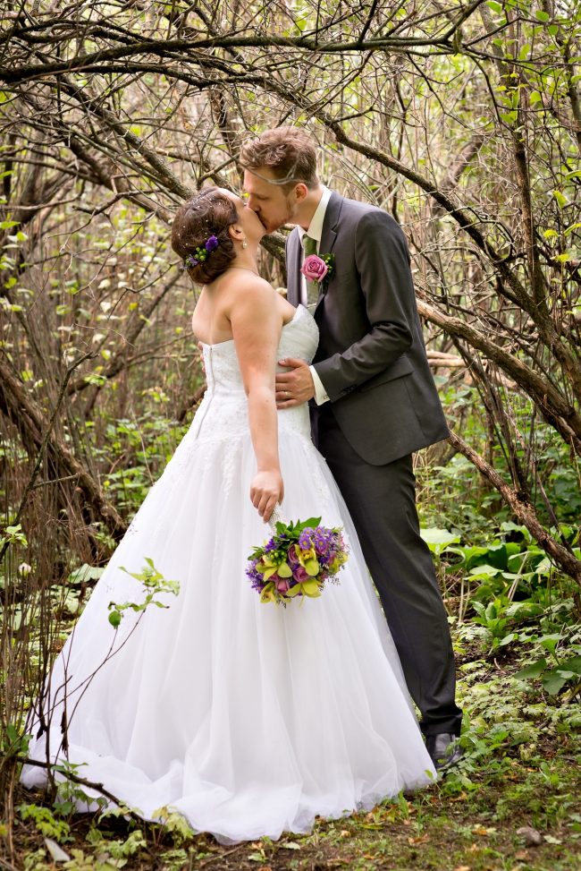 Jenna & Dennis’s rural wedding in the Northern prairies of Kinosota, Manitoba, Canada