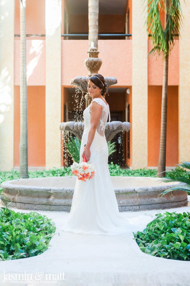 Samantha & Sebastien's Calm and Close-Knit Destination Wedding at Grand Palladium Riviera Resort & Spa