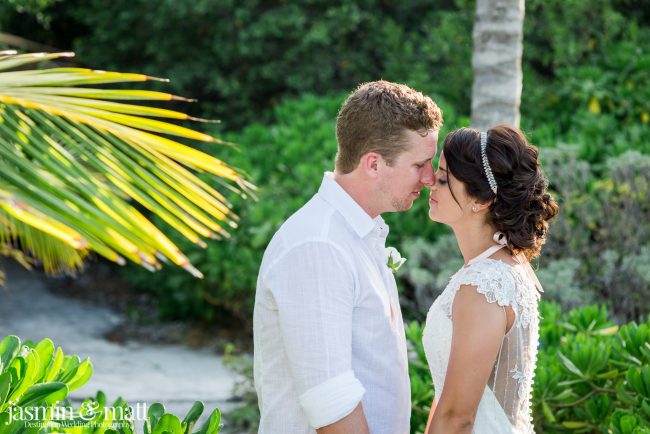 Samantha & Sebastien's Calm and Close-Knit Destination Wedding at Grand Palladium Riviera Resort & Spa