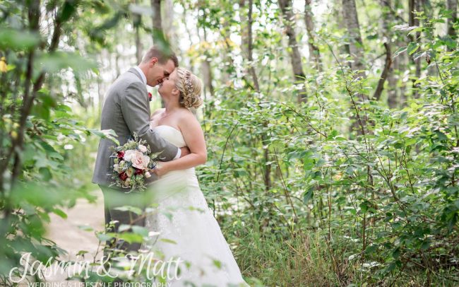 Leigh & Kyle - Cielos Garden Manitoba Wedding Photogaphy