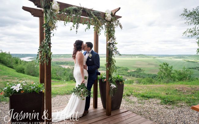 Cindy & Evan - Asessippi Ski Resort Manitoba Wedding Photography