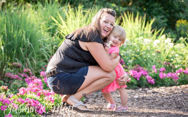 Charlesworth Family - Assiniboine Park Winnipeg Manitoba Family Photography