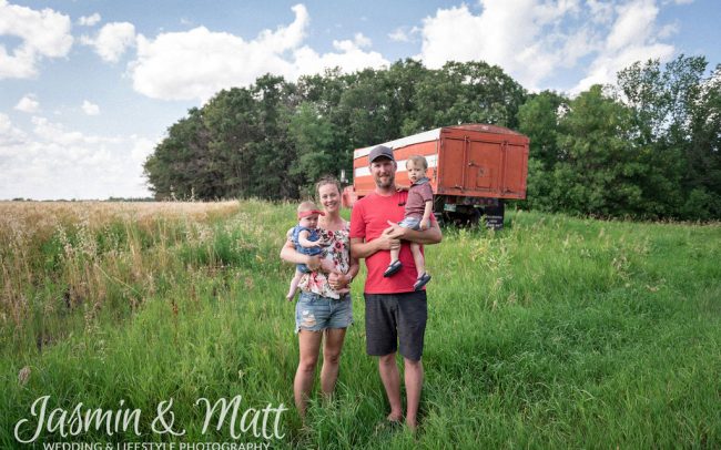 Pichlyk Family - Niverville Manitoba Family Photography