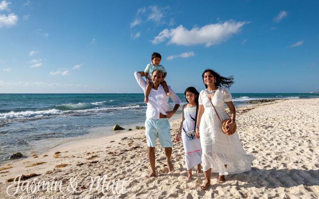 Jain Family - Xcalacoco Beach Playa del Carmen Family Photography